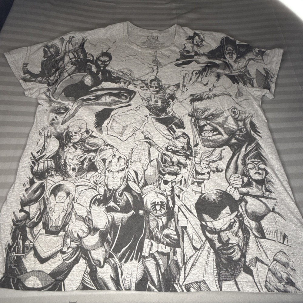 Marvel Avengers Sketch T-Shirt, Gray, Size: XXL 2XL